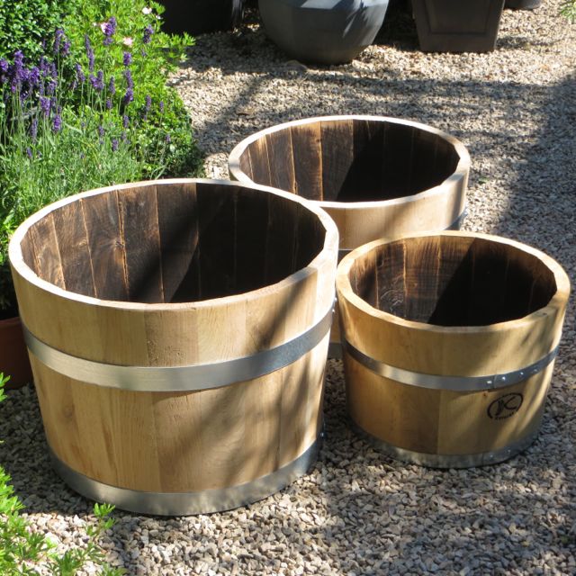 oak planter 1_0.jpg